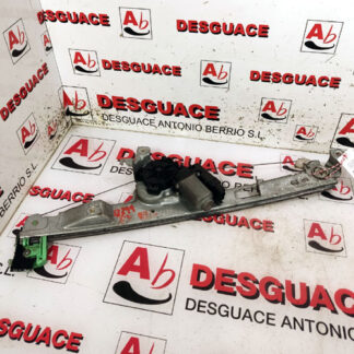 ELEVALUNAS DEL IZQ CONFORT