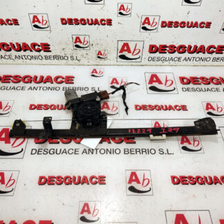 ELEVALUNAS DEL IZQ CONFORT